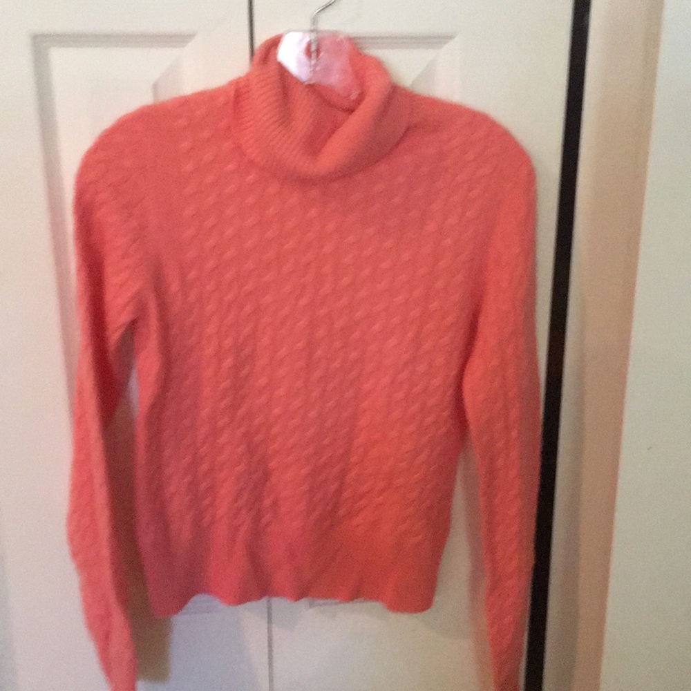 Coral 100% cashmere sweater size small